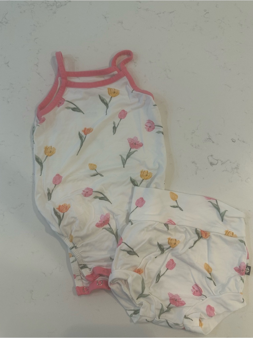 Kyte baby tulips tank bodysuit & bummies set